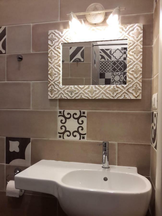 Le Stanze Di Penelope Bed & Breakfast Salerno Dış mekan fotoğraf