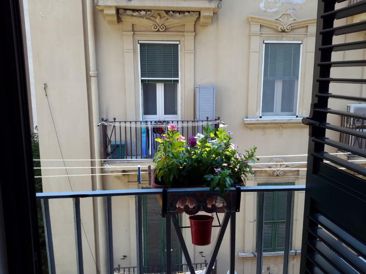 Le Stanze Di Penelope Bed & Breakfast Salerno Dış mekan fotoğraf