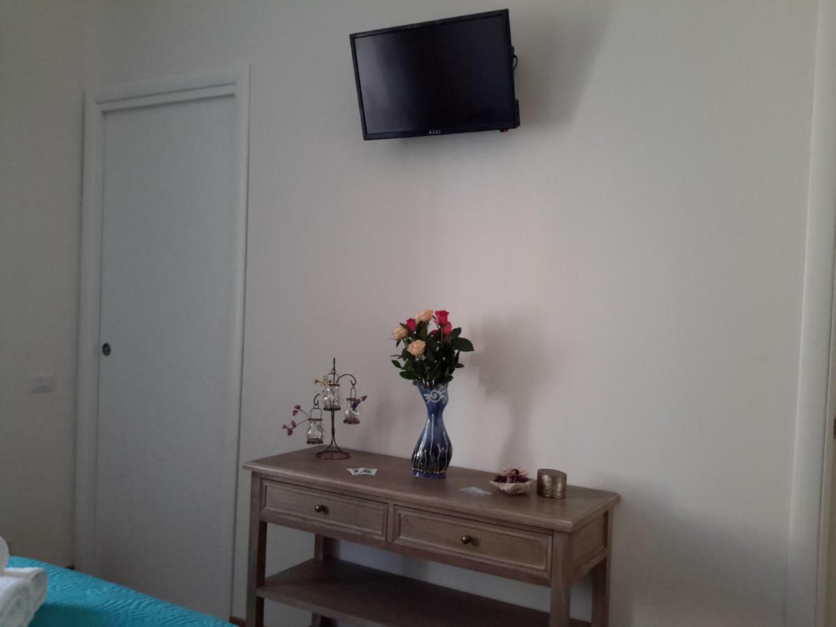 Le Stanze Di Penelope Bed & Breakfast Salerno Dış mekan fotoğraf